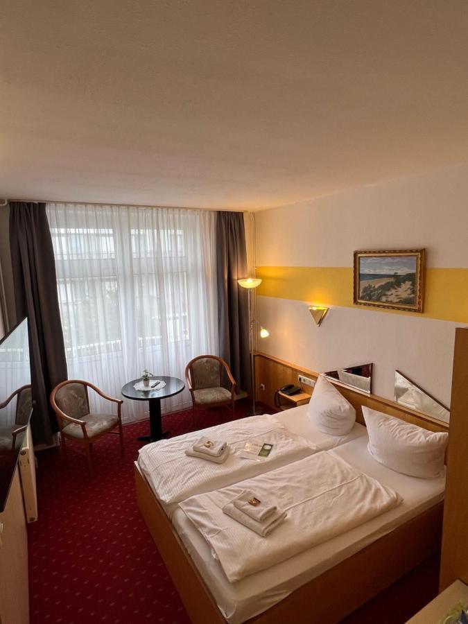 Hotel Poseidon Kuehlungsborn Exterior photo